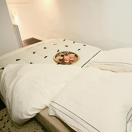 Le Madeleine Apartment Екс ан Прованс Екстериор снимка