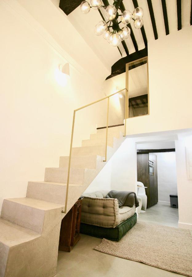 Le Madeleine Apartment Екс ан Прованс Екстериор снимка