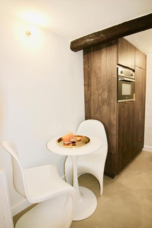 Le Madeleine Apartment Екс ан Прованс Екстериор снимка